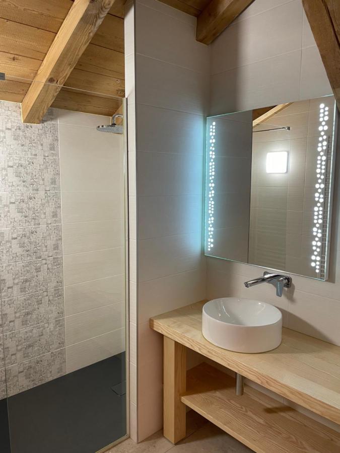 Chalets Coeur Du Lac Малбюисон Екстериор снимка