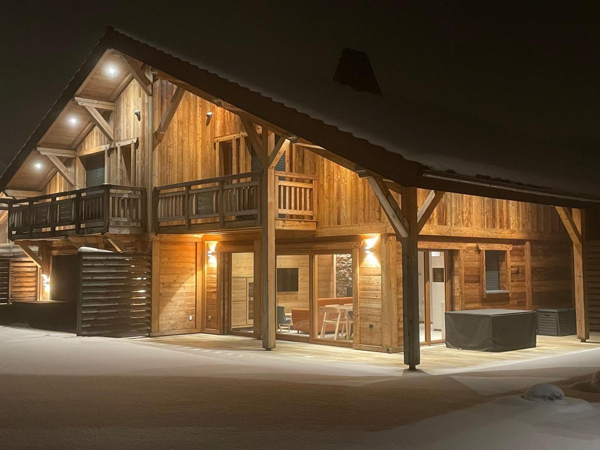 Chalets Coeur Du Lac Малбюисон Екстериор снимка
